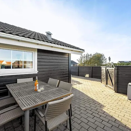 4 Star In Løkken